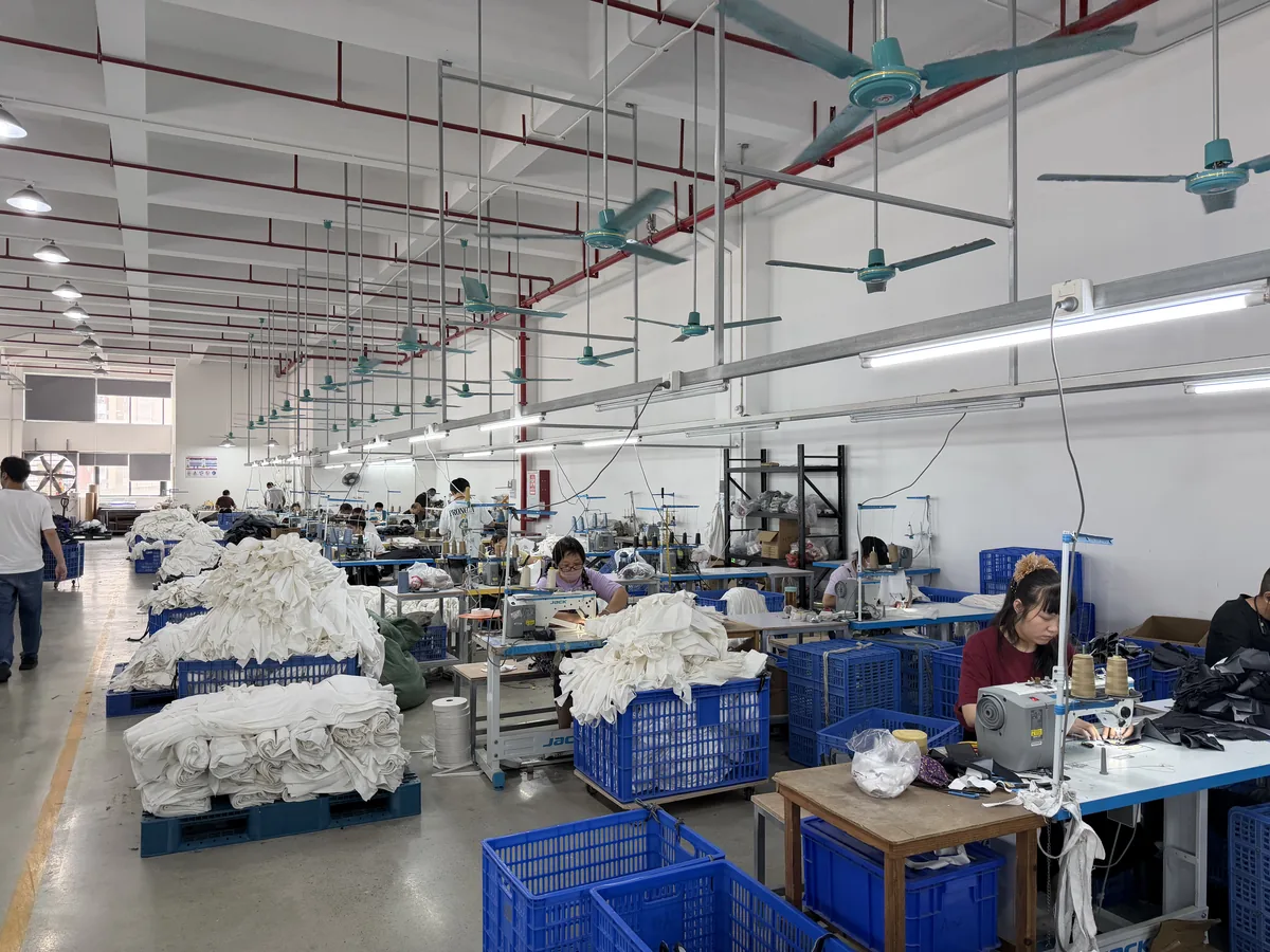 Sewing workshop floor in the Helian atelier